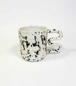 Cookies & Cream Curvy Handled Mug